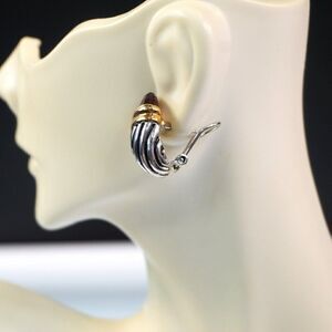 Vintage Earrings Amethyst Mixed Metal Designer Signed M Cable Classics Shrimp